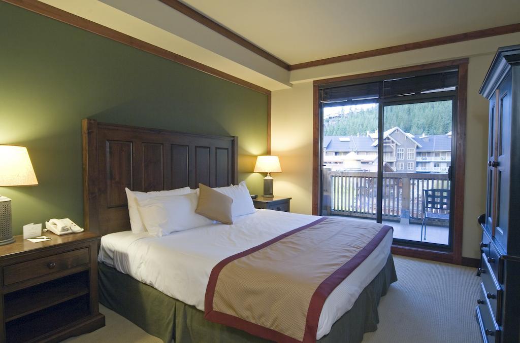 Lodging Ovations Otel Whistler Oda fotoğraf