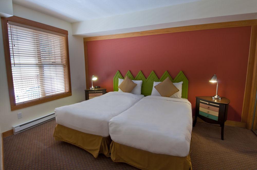 Lodging Ovations Otel Whistler Dış mekan fotoğraf
